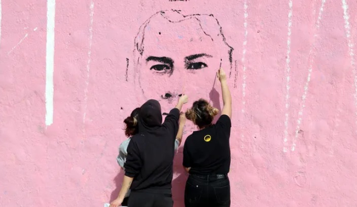 Murals per la llibertat d’expressió al Poble Sec